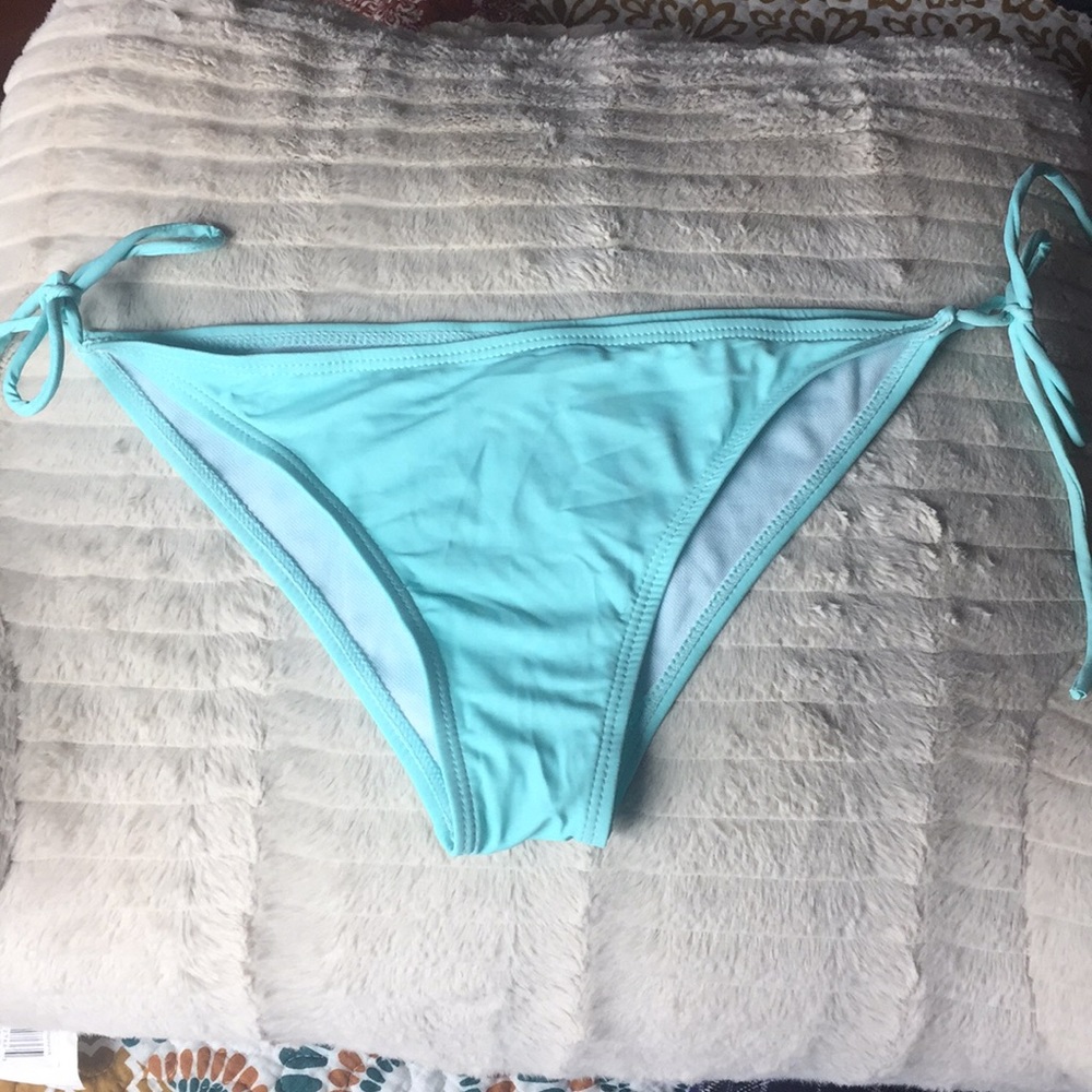 BIKINI BOTTOMS